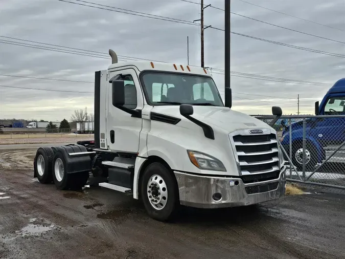 2020 Freightliner New Cascadia453edeb0bd4a9d97c2f0f870ce294198