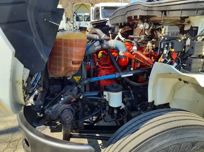 2018 NAVISTAR INTERNATIONAL 4300