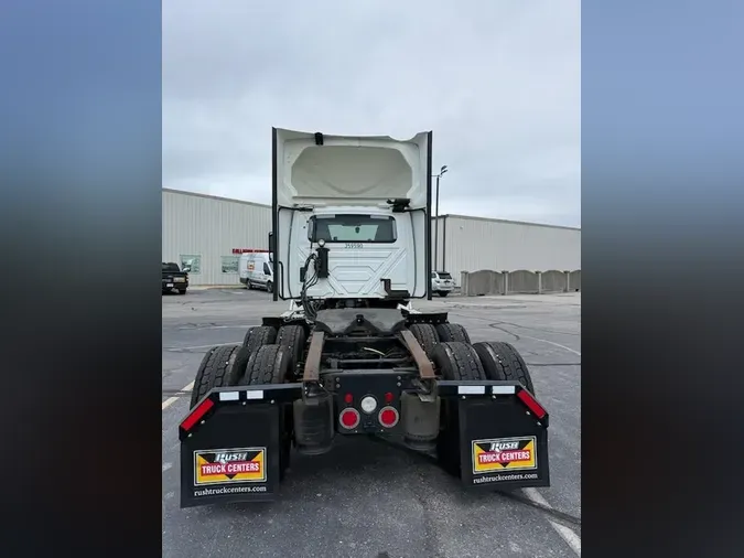 2020 International LT625