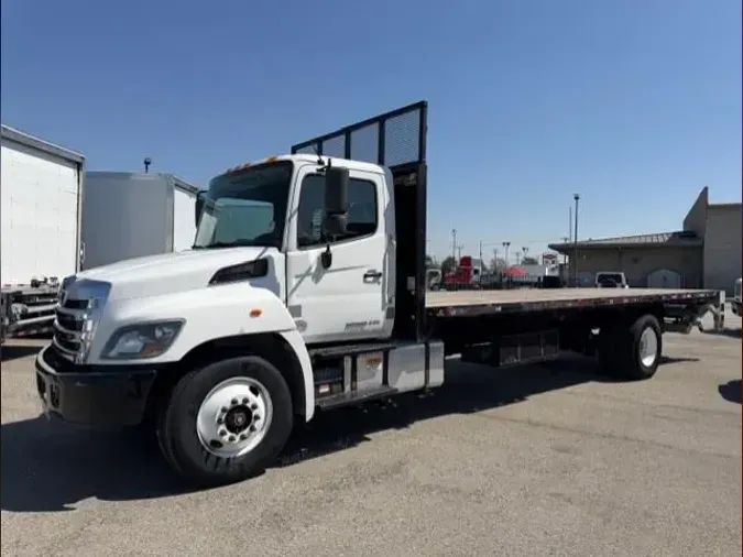 2020 Hino 268A45432175e5ccf9eb251b9053ca642579