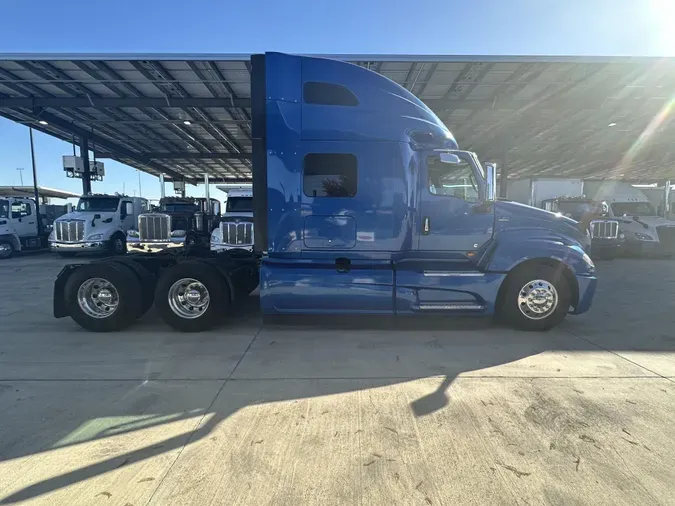 2022 International LT625