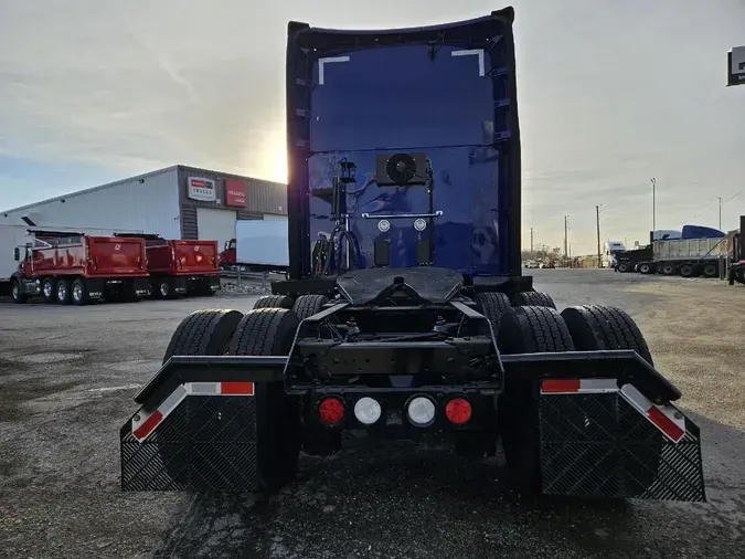 2021 KENWORTH T680