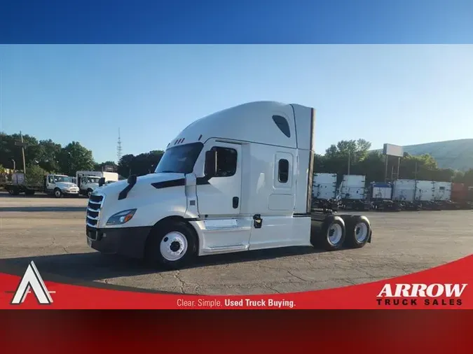 2023 FREIGHTLINER CA126