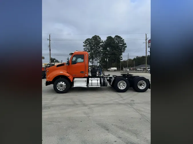 2020 Kenworth T880454a8edfe2e877806a9a4bf1eb3ed45a