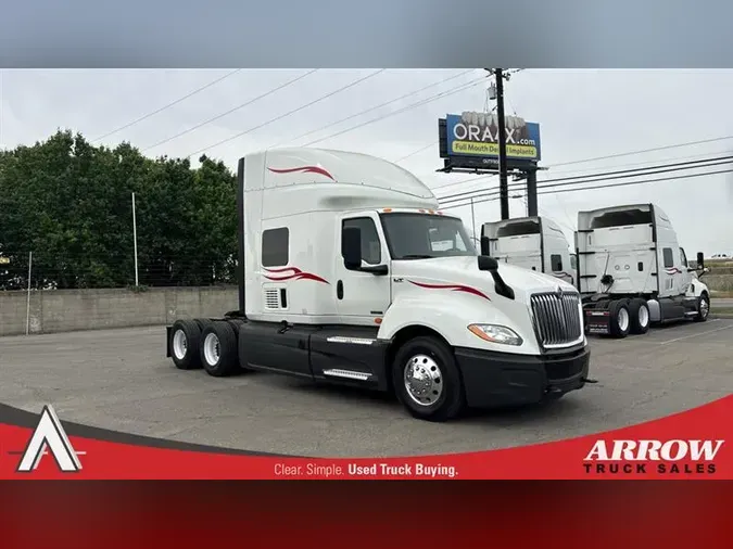 2022 INTERNATIONAL LT