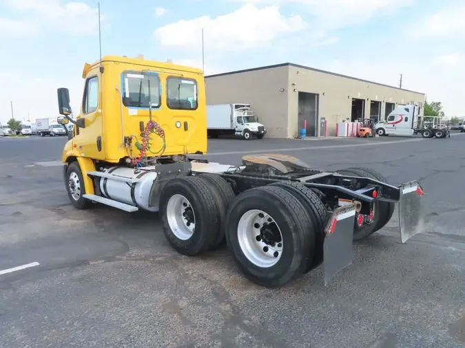 2018 FREIGHTLINER CASCADIA 113