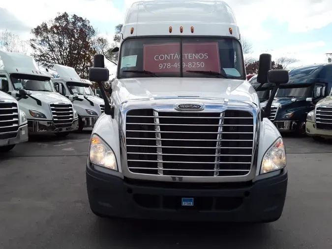2020 FREIGHTLINER/MERCEDES CASCADIA 125