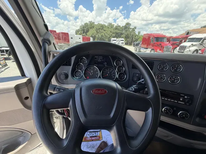 2022 Peterbilt 57945512813982487894ae631e4c0436595