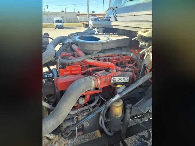 2019 NAVISTAR INTERNATIONAL LT625 SLPR CAB