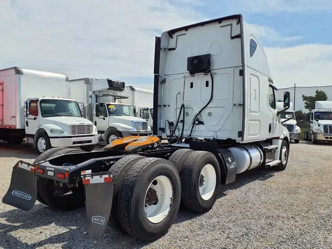 2018 FREIGHTLINER CASCADIA