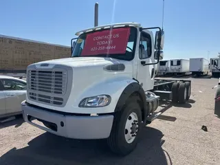 2017 FREIGHTLINER M2 112