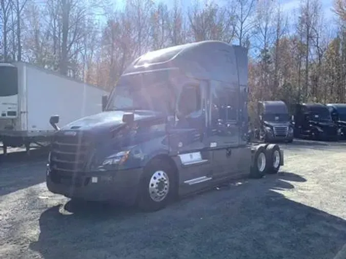 2021 Freightliner Cascadia