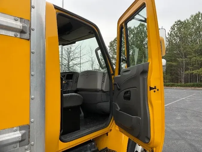 2019 International 4300