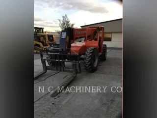 2019 JLG 8042