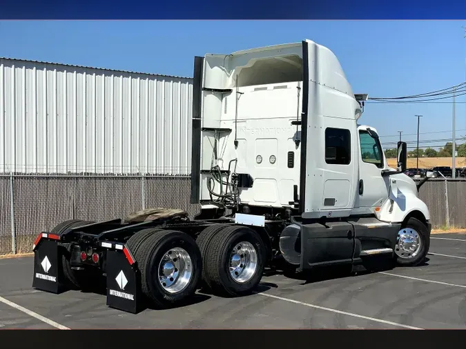 2022 INT LT625 6x4