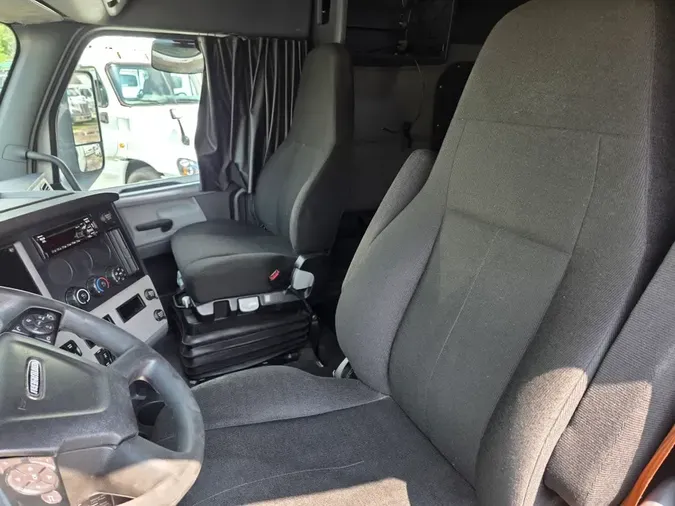 2019 FREIGHTLINER NEW CASCADIA PX12664