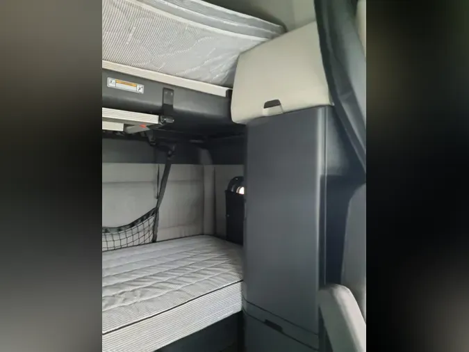 2020 FREIGHTLINER/MERCEDES NEW CASCADIA PX12664