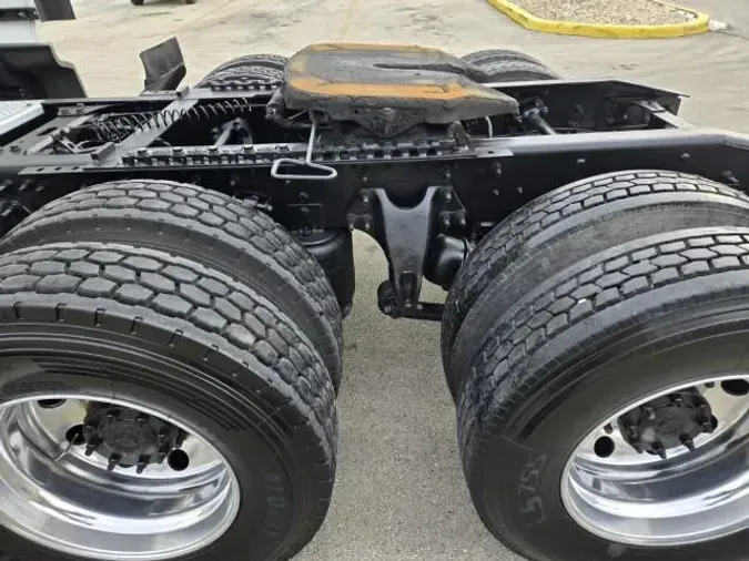 2024 International LT625456739730ea14d67346a56ab845334d5