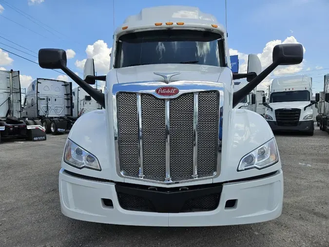 2024 PETERBILT 579