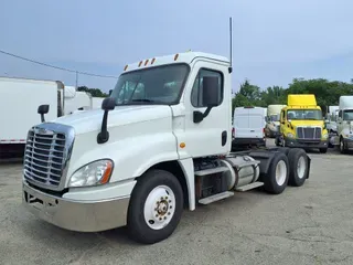 2017 FREIGHTLINER/MERCEDES CASCADIA 125