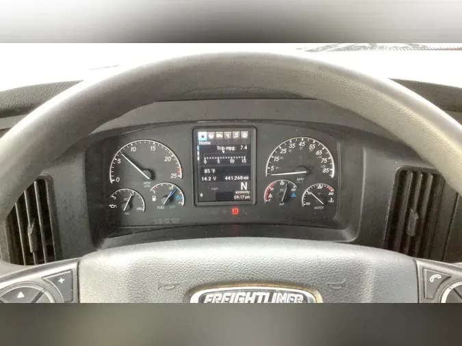 2022 Freightliner Cascadia 126