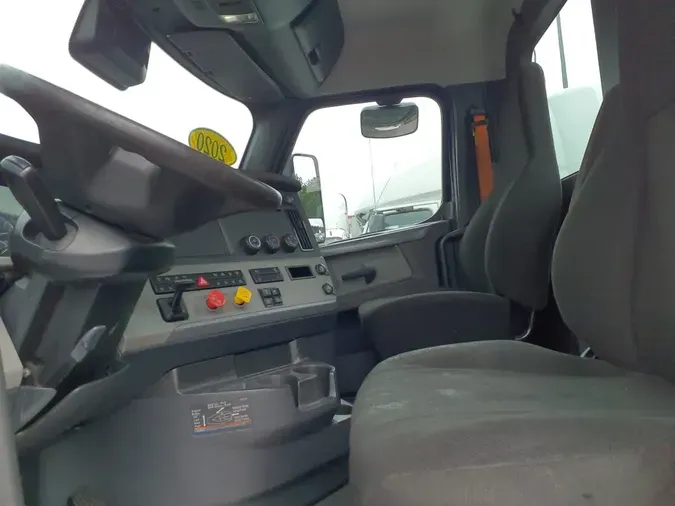 2020 FREIGHTLINER NEW CASCADIA PX12664