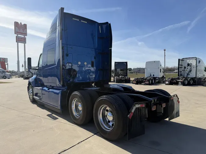 2022 International LT625