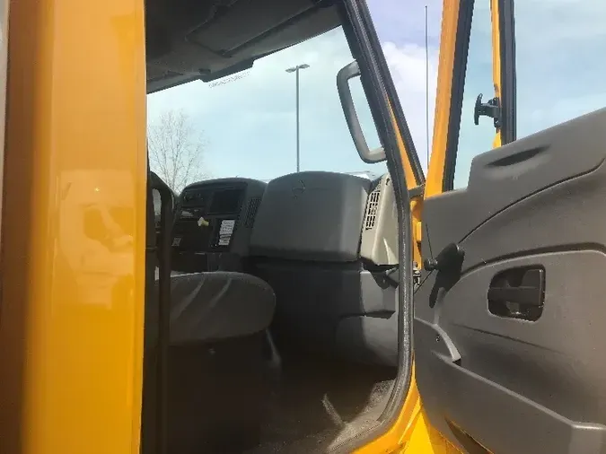 2019 International 4300