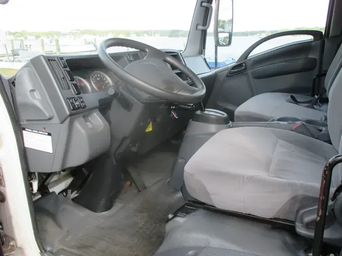 2018 ISUZU NQR
