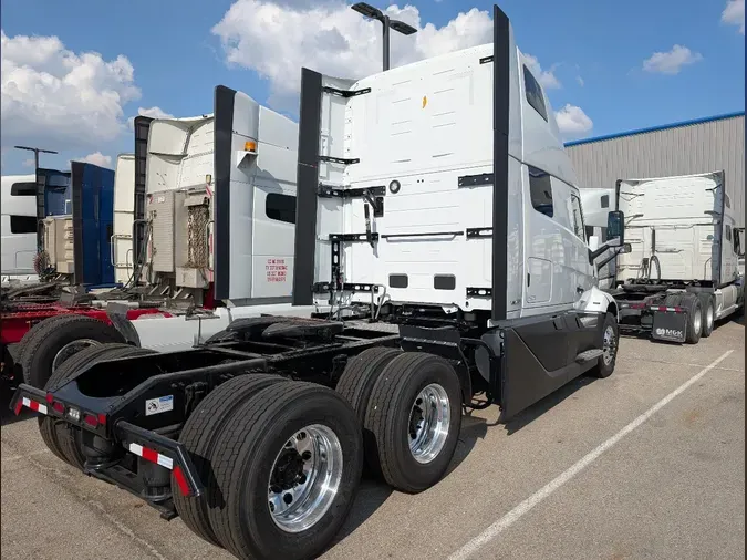 2026 VOLVO VNL64T86045792c023ff0d81e88e3f0f4930bf695