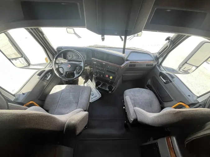 2021 International LT625