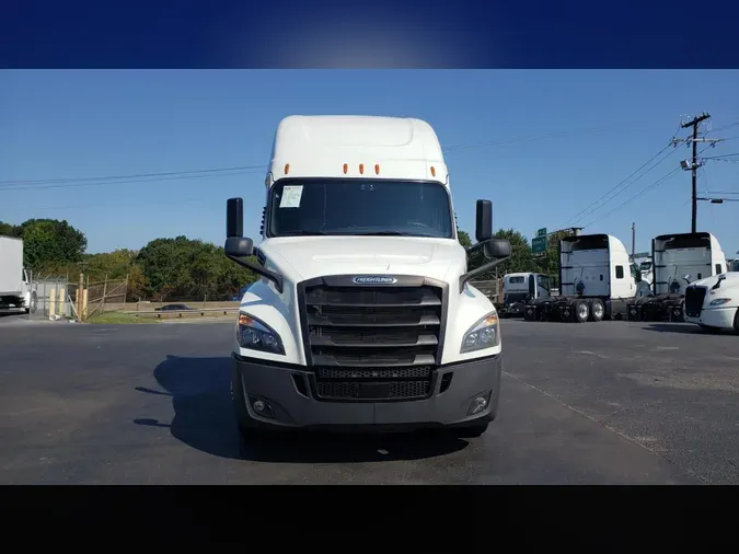 2020 Freightliner Cascadia