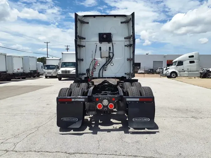 2020 FREIGHTLINER NEW CASCADIA PX12664