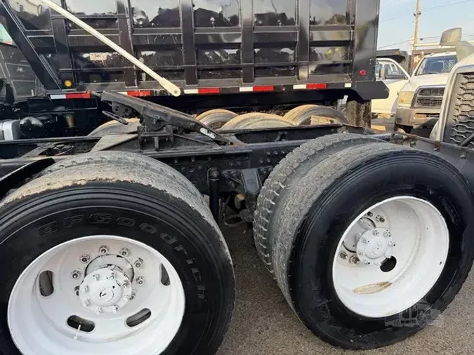 2012 MACK GRANITE GU713457edbdabc651ff7ccbb4984788fbf45