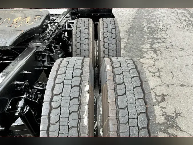 2022 INT LT625 6x4