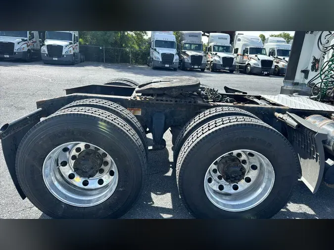 2020 Freightliner Cascadia 1264585c6996f4257331868c5ba0eb88047
