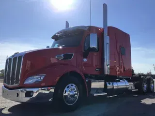 2018 PETERBILT 579