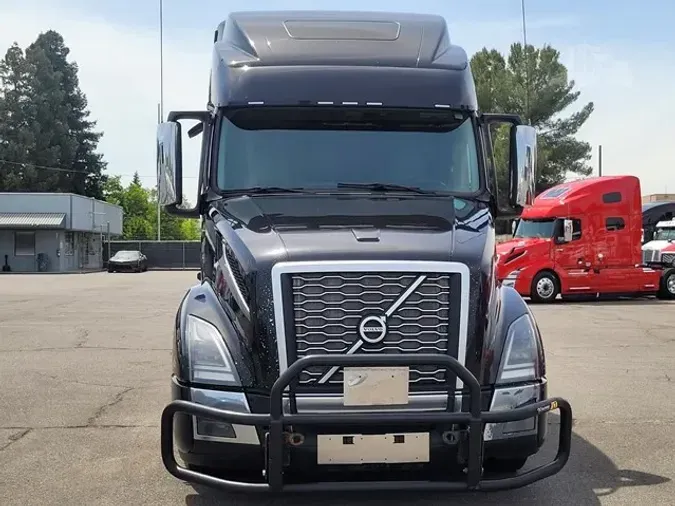 2024 VOLVO VNL64T860