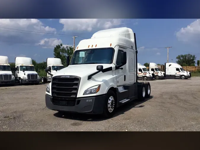 2022 Freightliner Cascadia 126458ae37967e02158965a12803ef7964e