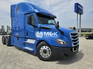 2020 FREIGHTLINER Cascadia 126