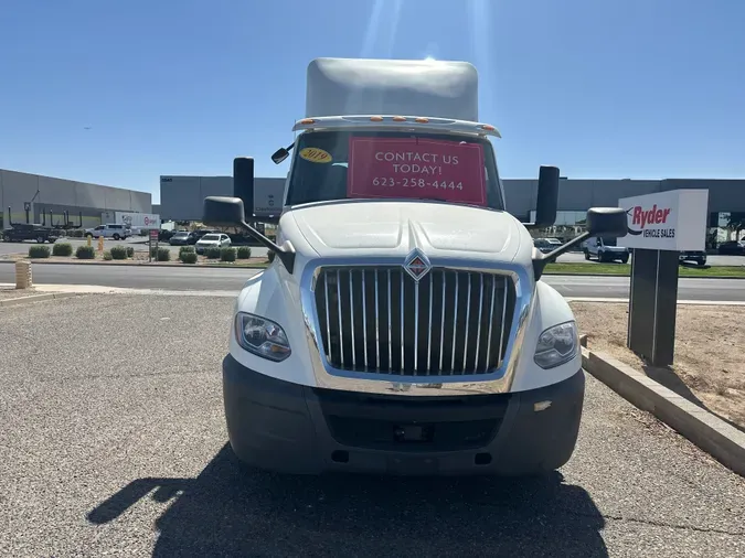 2019 NAVISTAR INTERNATIONAL LT625 DAYCAB T/A