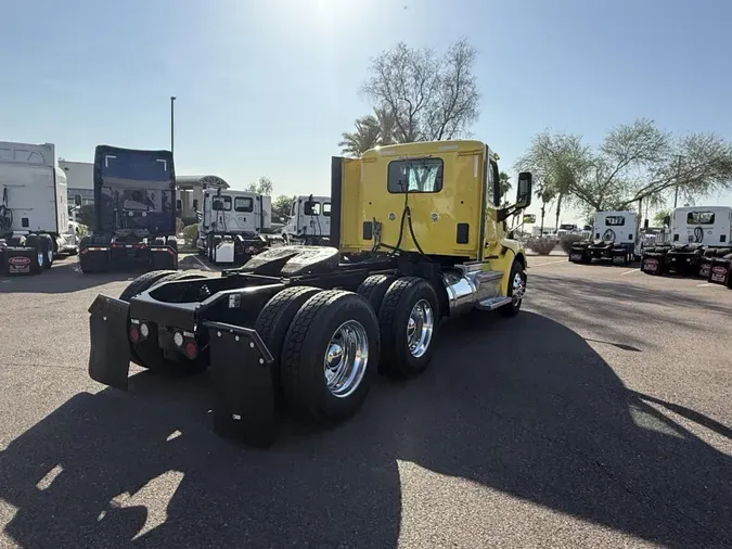 2021 Peterbilt 579