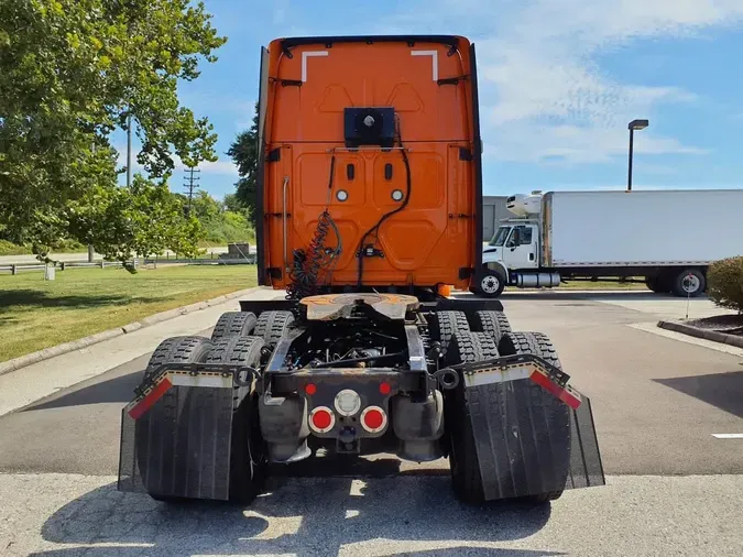 2019 FREIGHTLINER NEW CASCADIA PX12664