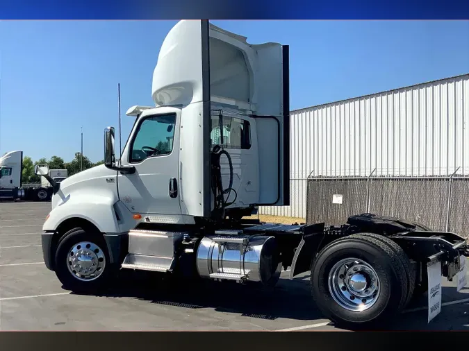 2022 INT LT625 4x2