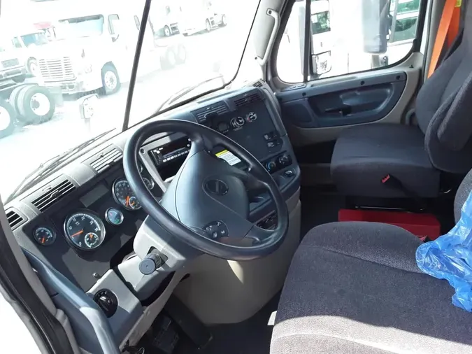 2018 FREIGHTLINER CASCADIA 125