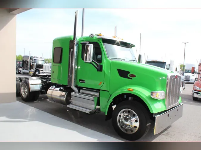 2021 Peterbilt 567