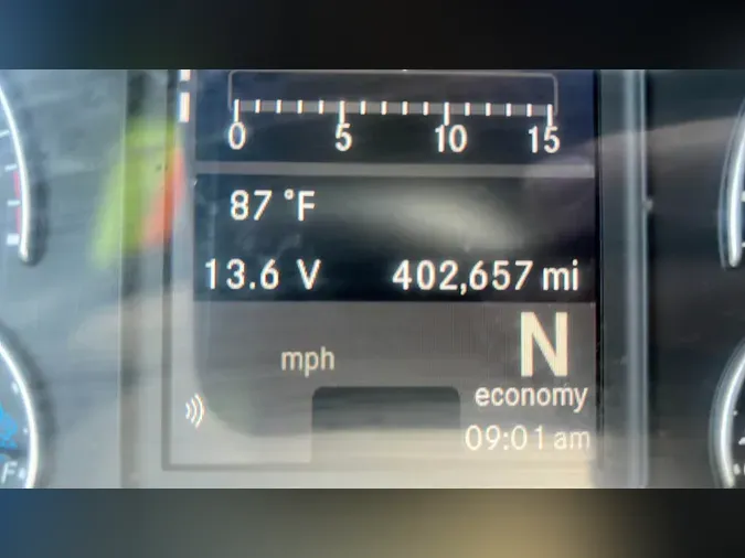 2021 Freightliner Cascadia 126