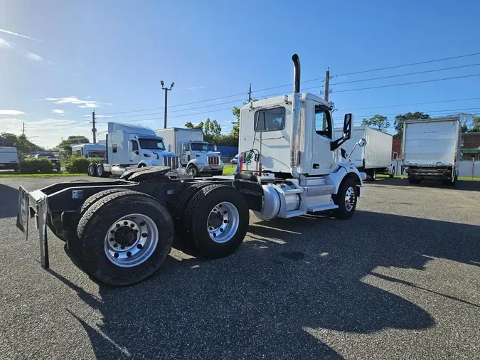 2017 Peterbilt 567