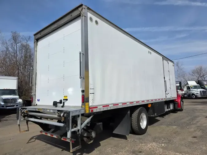 2019 FREIGHTLINER/MERCEDES M2 106