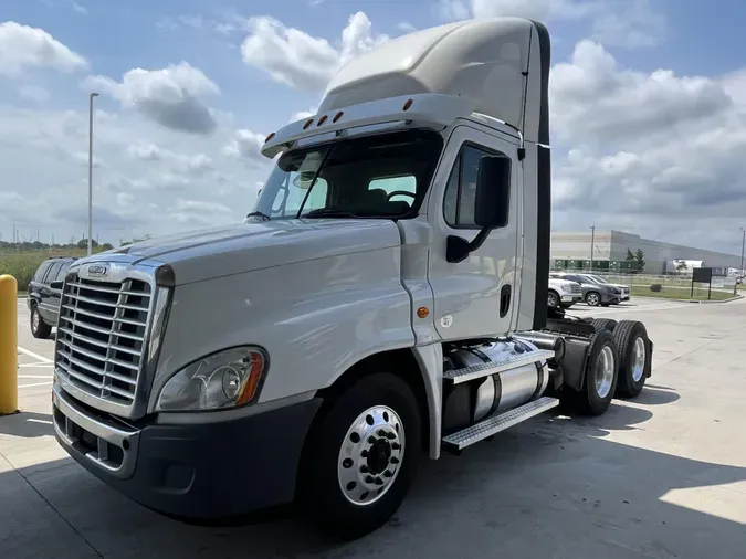2020 Freightliner Cascadia